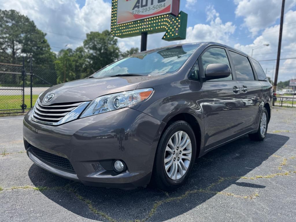 2016 Toyota Sienna XLE Premium